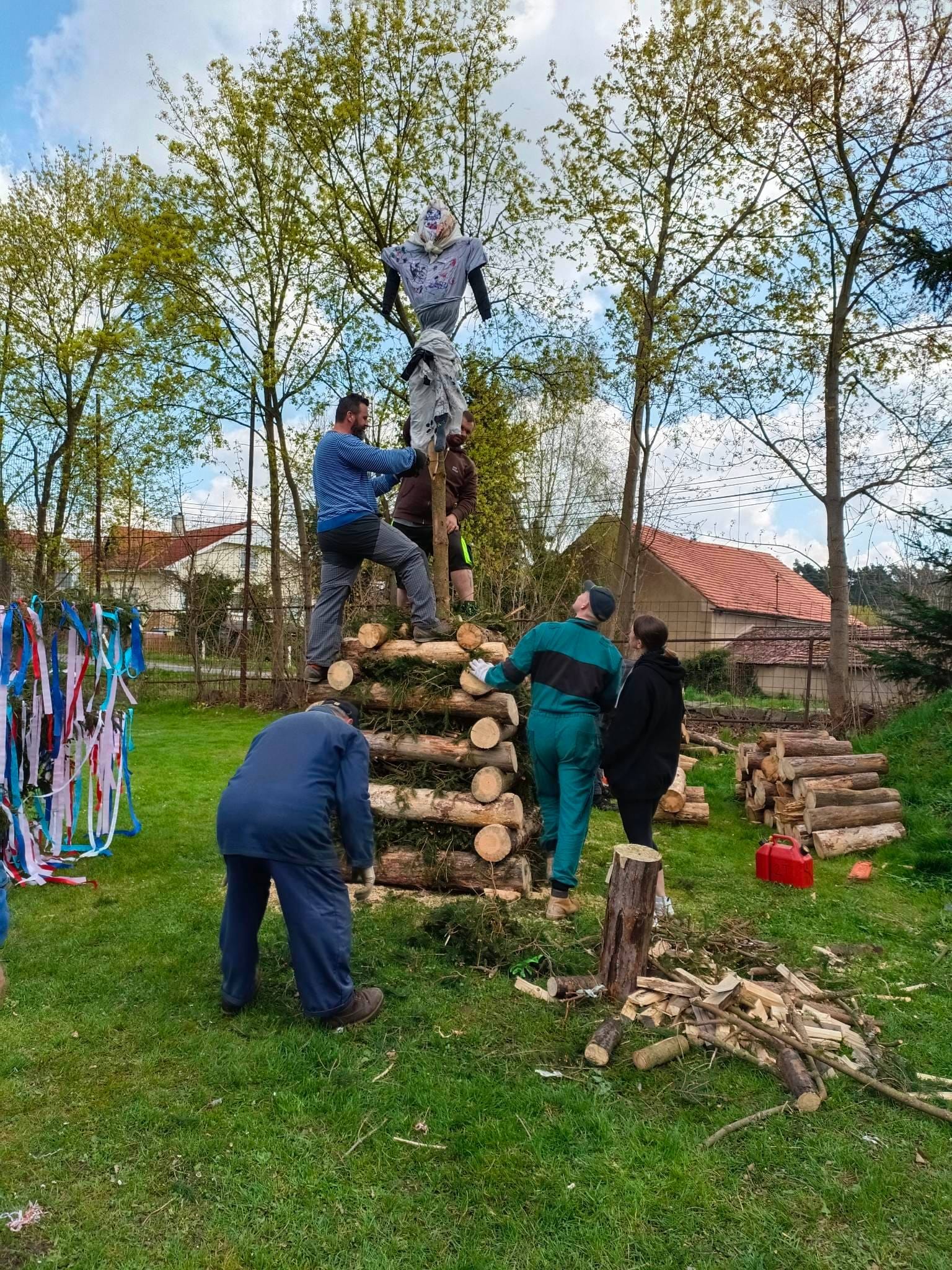 pálení čarodějnic + májka 30.4.2023....