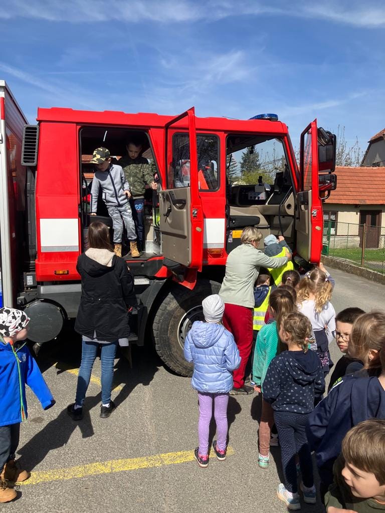 Sv. Florián MŠ a 1 třída..