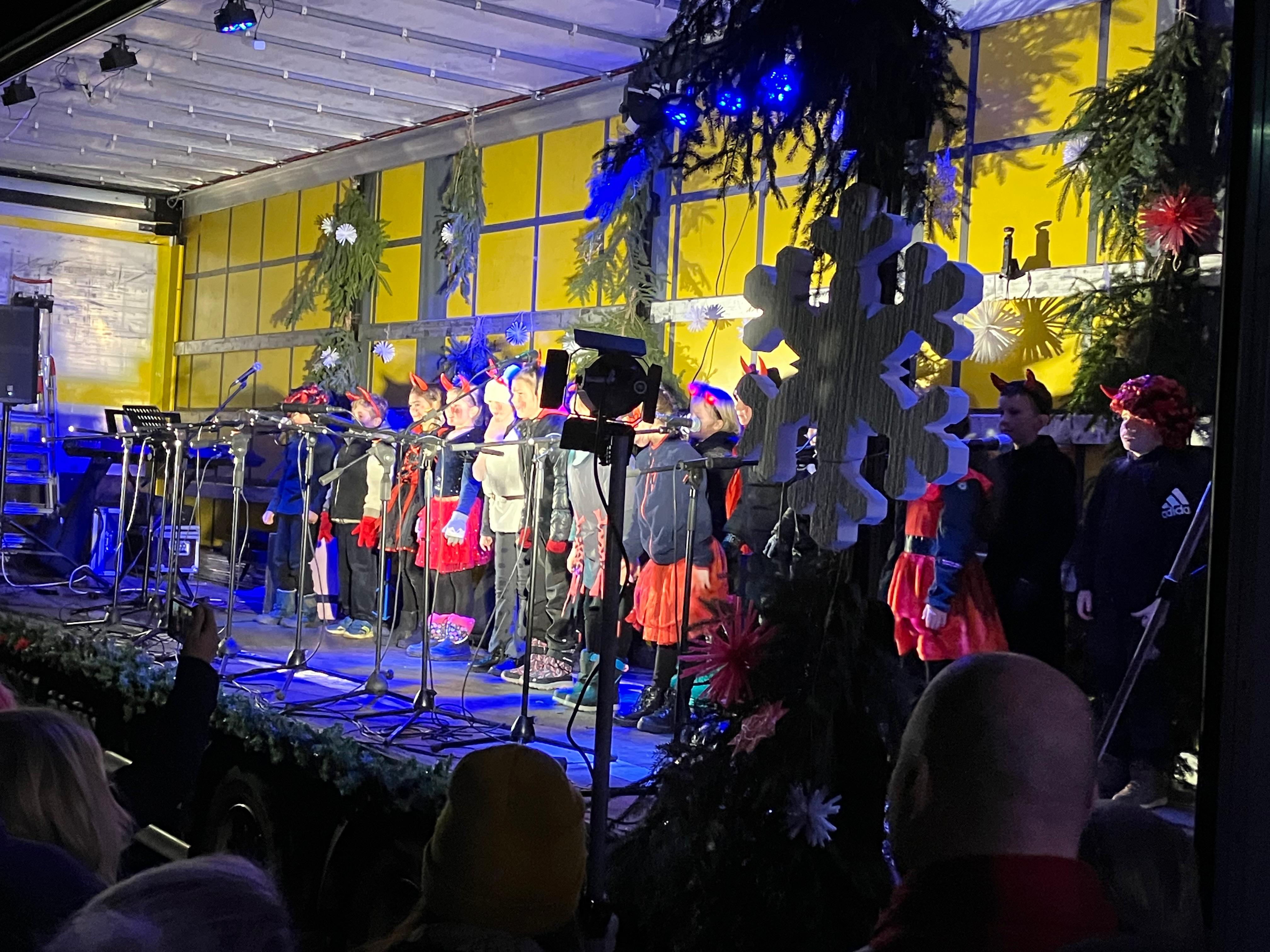 229. Vánoční zpívání 28.11.2025