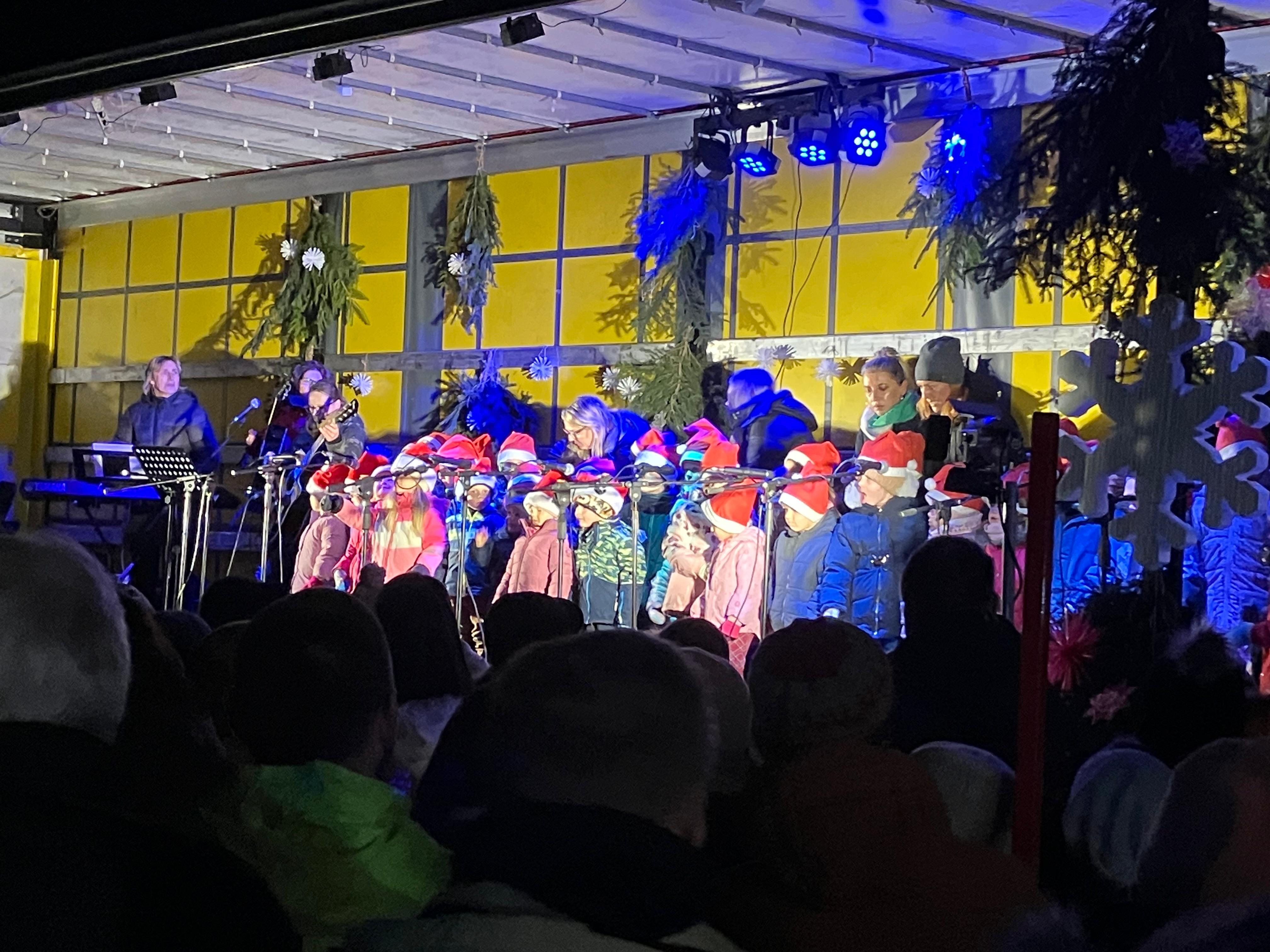 230. Vánoční zpívání 28.11.2025