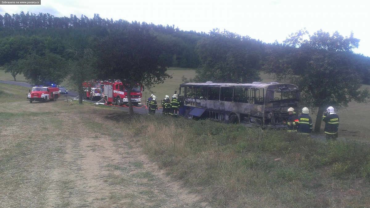 Požár autobusu Čelina