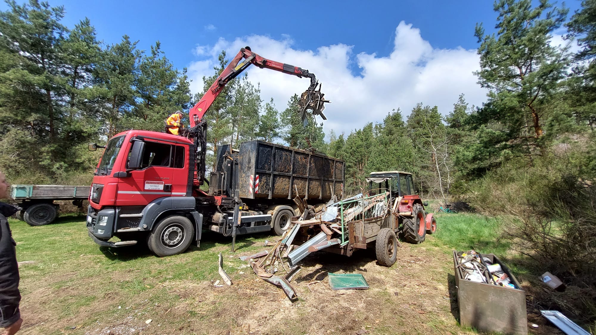 Sběr šrotu a elektroodpadu 23.4.22