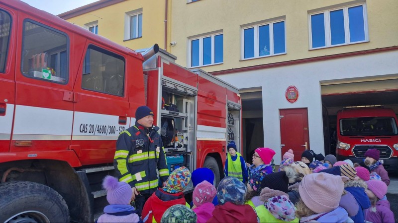 4.-skolka-u-necinskych-hasicu.jpg
